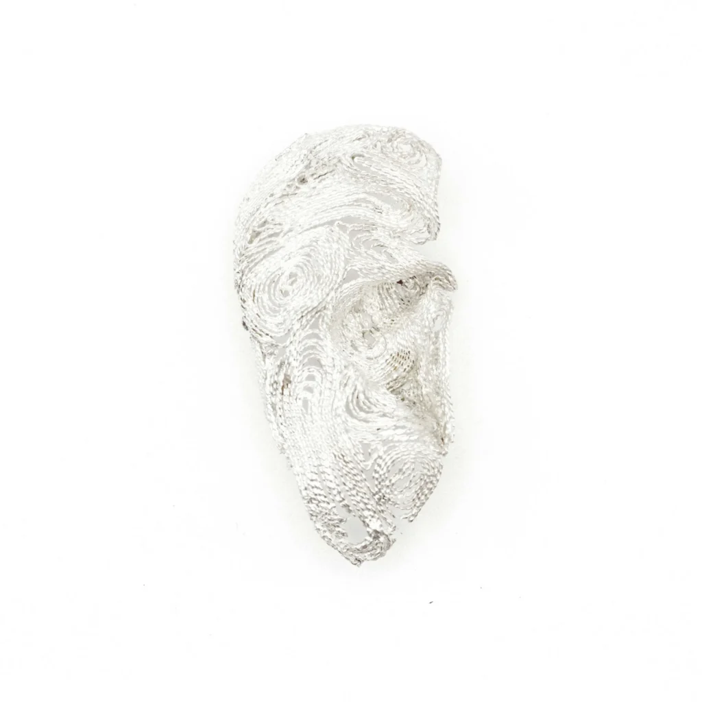 Anatomical filigree ear piece "Classic"