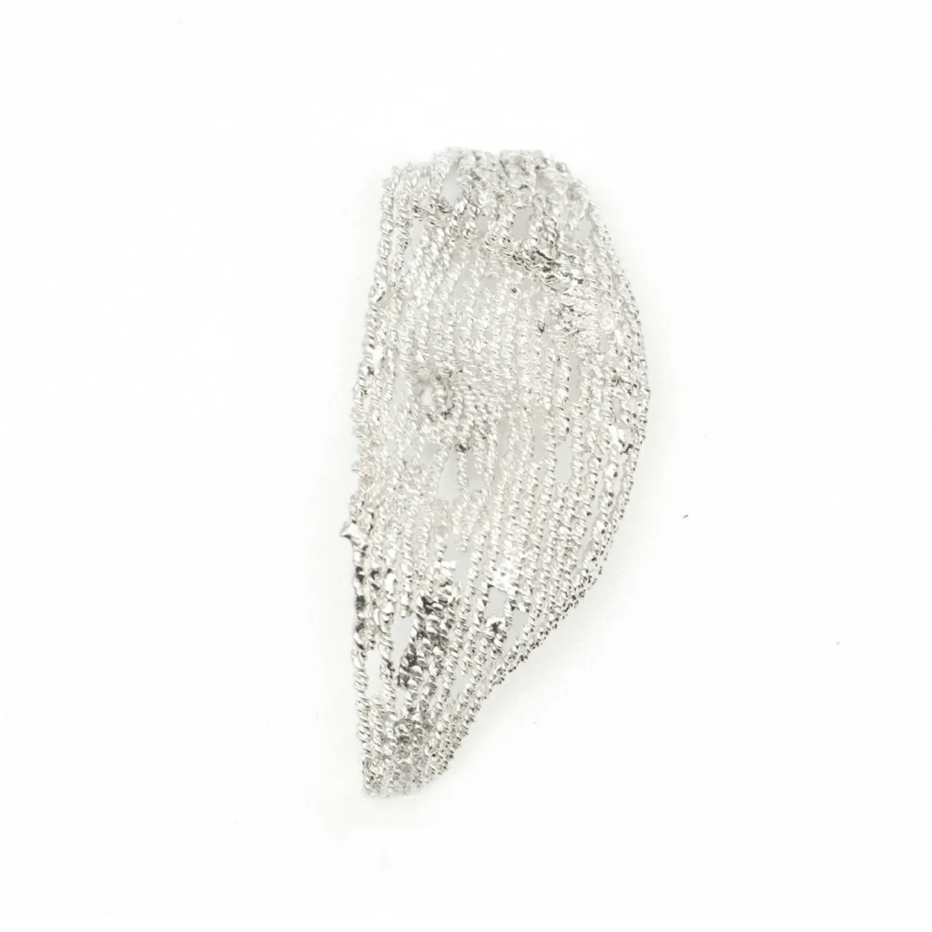 Anatomical filigree ear piece "Pitted"